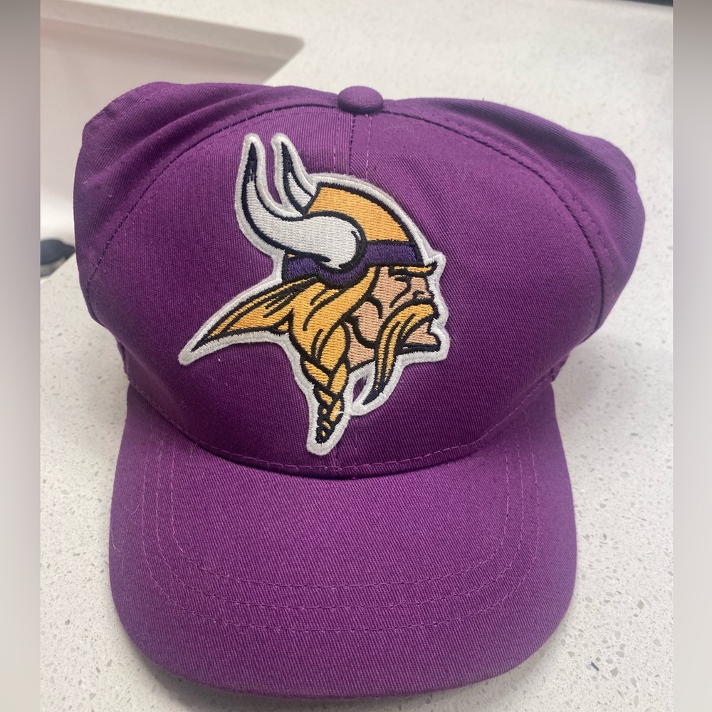 Minnesota Vikings *DOG* hat size large